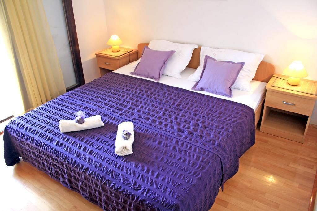 Apartments Villa Zvonimir Slatine Chambre photo