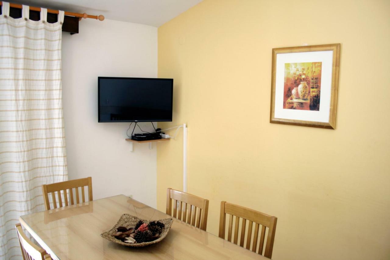 Apartments Villa Zvonimir Slatine Extérieur photo